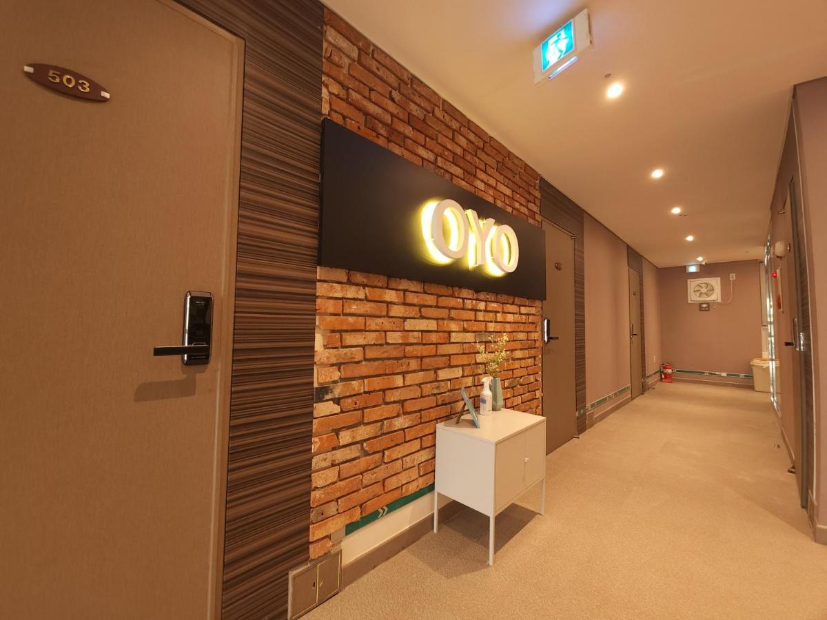 Oyo Hostel Myeongdong 2 Seoul Ngoại thất bức ảnh